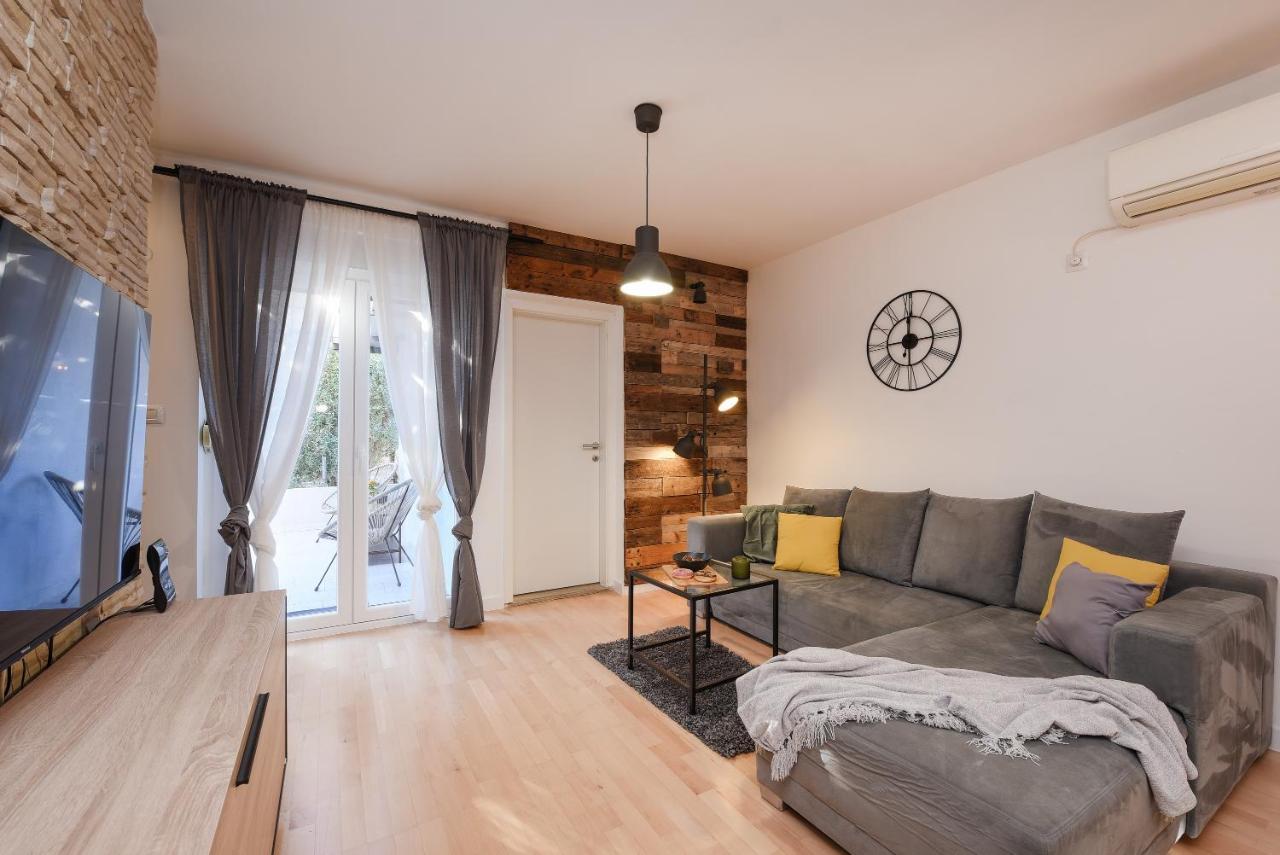 L&R Luxury Apartment- Free Parking Zadar Eksteriør bilde