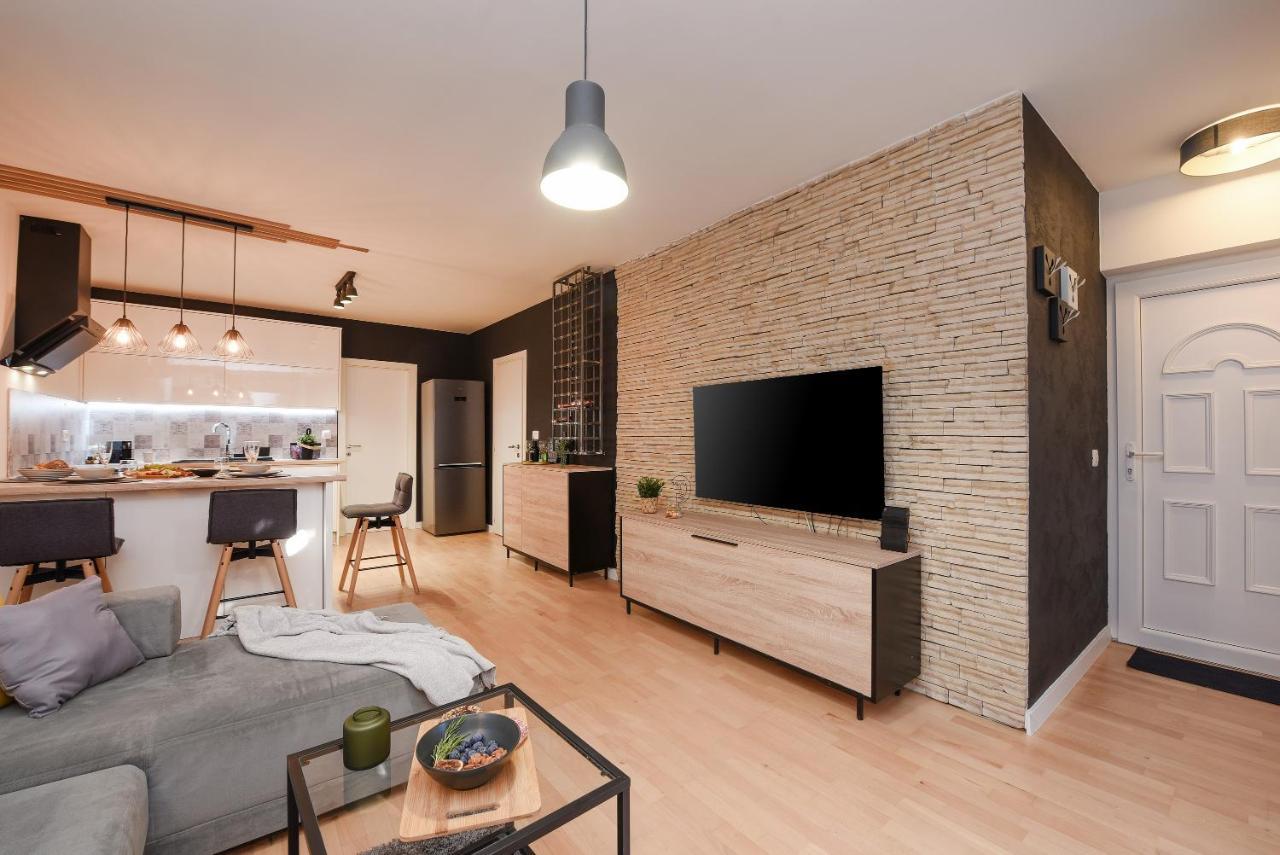 L&R Luxury Apartment- Free Parking Zadar Eksteriør bilde