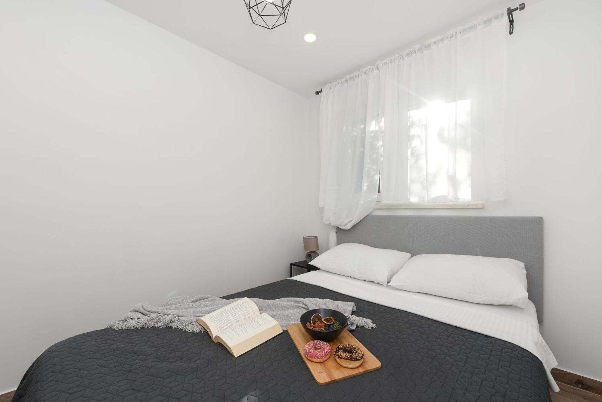 L&R Luxury Apartment- Free Parking Zadar Eksteriør bilde